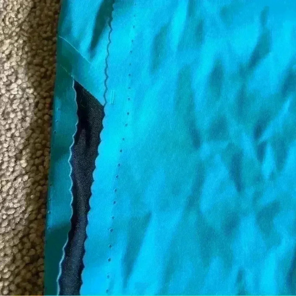 LuLuLemon Women’s Size 8 Smooth Stride Crop 17” Leggings Viridian Green Black - Picture 3 of 6